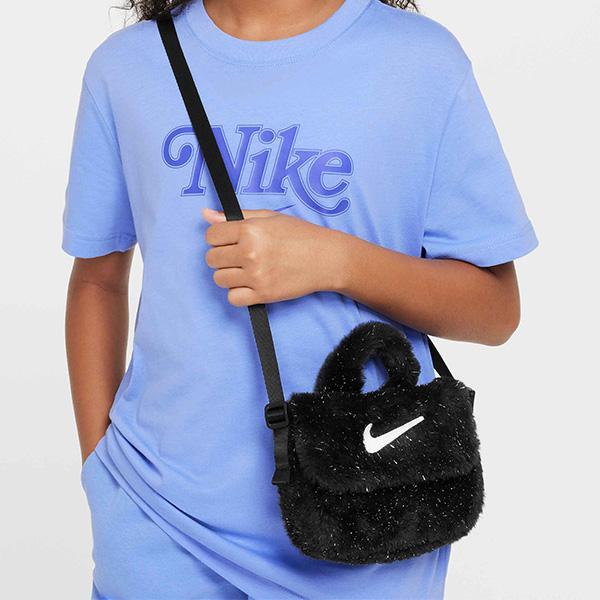 超貴重　レア　gallery dept　NIKE　再構築　リメイク　ボディバッグ ナイキ フェイクファー ショルダーバッグ ボディバッグ NIKE YTH